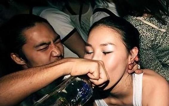 刀剑神域彼岸游境陪睡玩法是什么？陪睡剧情如何体验？