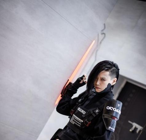 《以赛博朋克2077》超梦赖宣攻略大揭秘（全面解析超梦赖宣的玩法与策略）